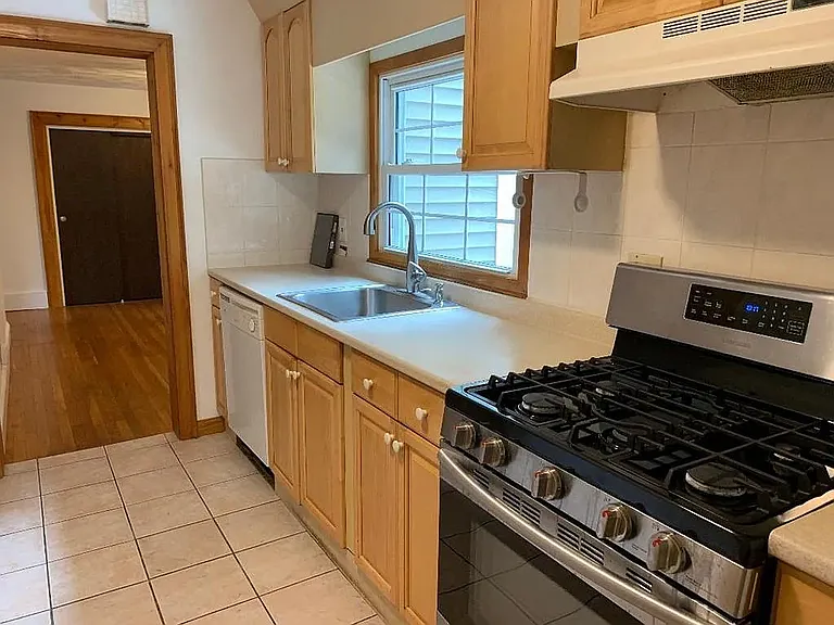 12 Oakland Rd #2 — Photo 9