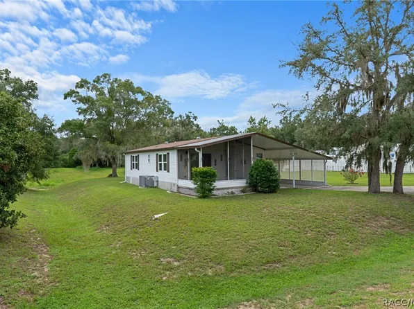 2271 N Loma Point, Hernando, FL 34442