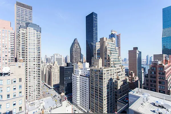 Rented by Mirador Real Estate | media 27