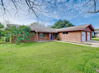 415 Hereford Rd, Brookshire, TX 77423
