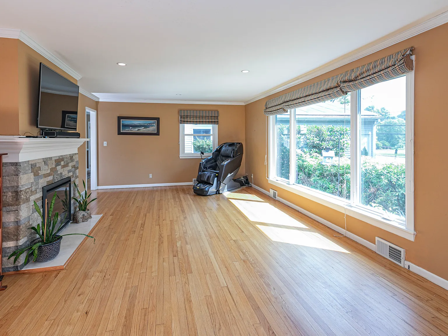 329 Carter Rd — Photo 4