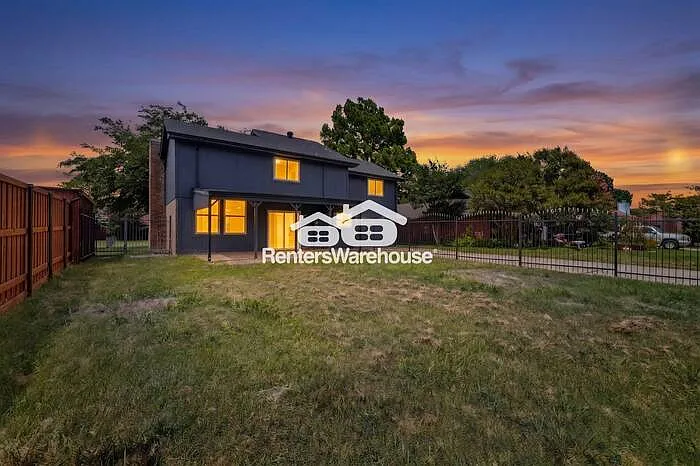 8008 Cornell Dr — Photo 40