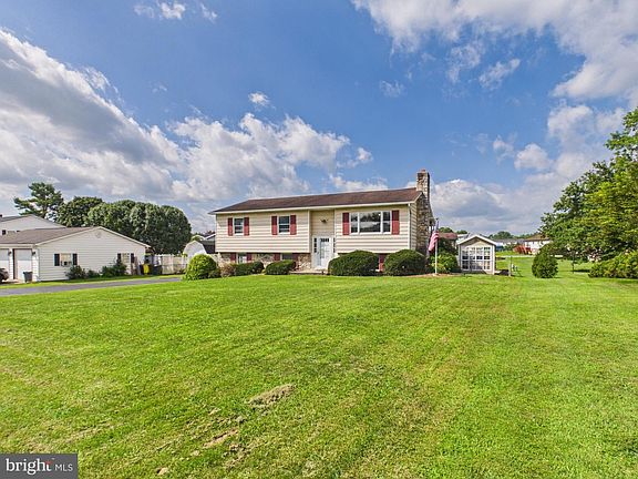 4th image of 168 Clifford Dr