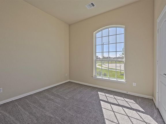4th image of 13202 Suntail Ct