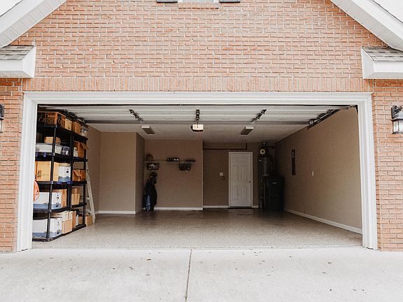 4th image of 7117 Winter Oaks Way