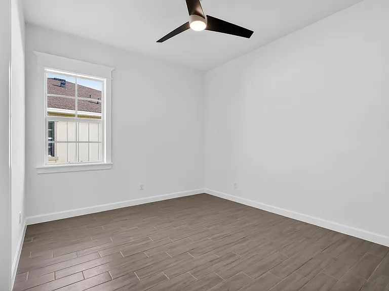 799 Hookline Cir — Photo 59