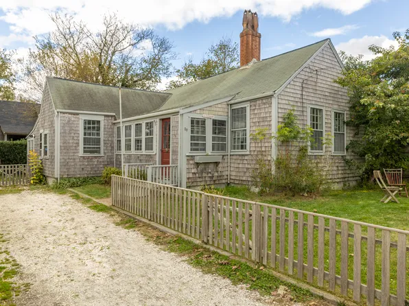 20 Shell St, Nantucket, MA 02554