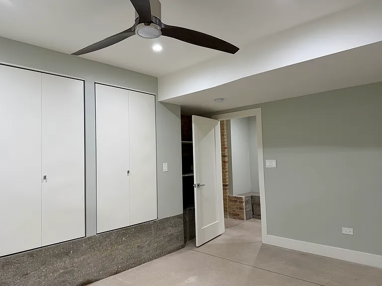 4730 W Grace St #1B — Photo 8