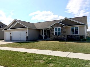 3141 E Aquamarine Ave, Appleton, WI 54913