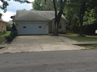 3144 W Chestnut St, Springfield, MO 65803