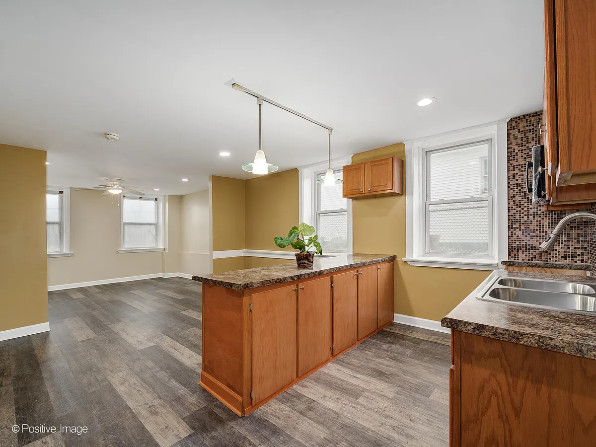 Building Photo - 1720 N Tripp Ave #1B
