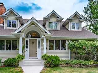 411 N Maple St, Itasca, IL 60143