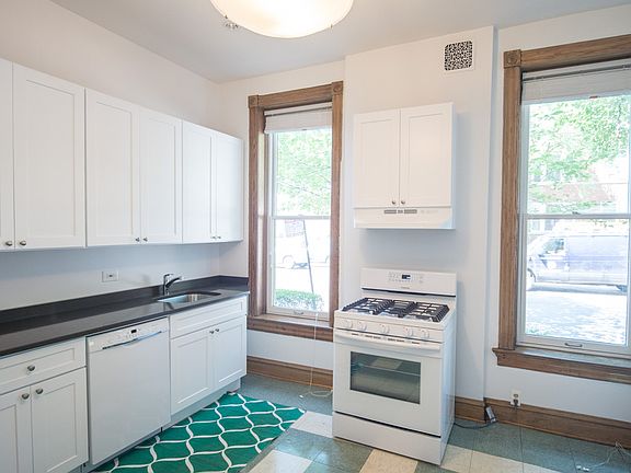 4th image of 3559 N Ashland Ave #Ua1r