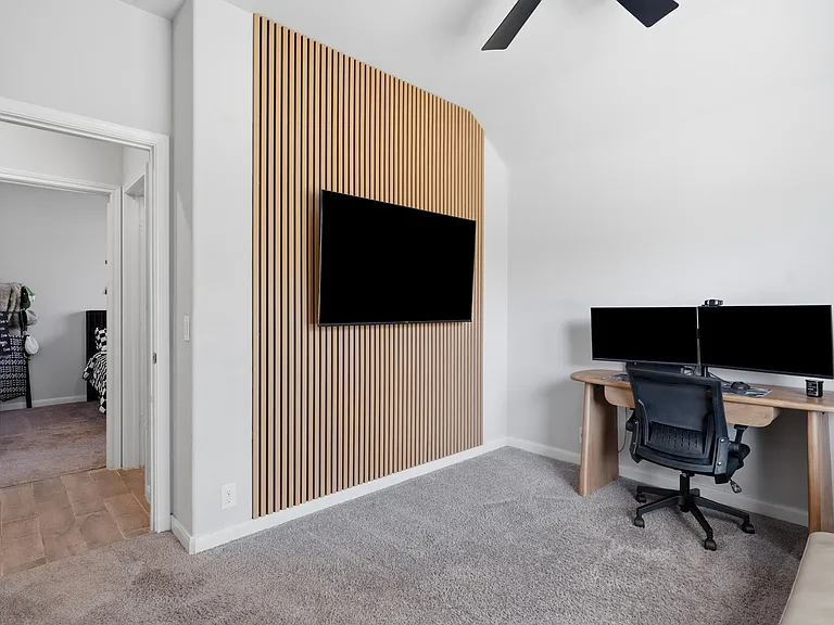 1032 Fairfax Dr — Photo 19
