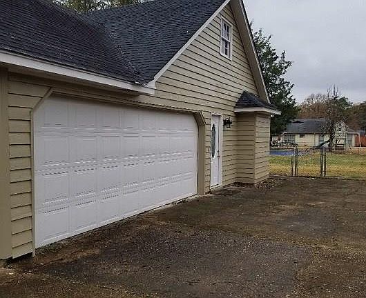 2nd image of 10854 Palomino Dr N