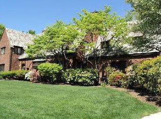 71 Swan Rd, Winchester, MA 01890