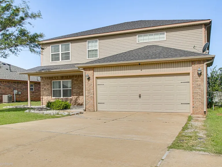 9613 Ella Ln — Photo 5