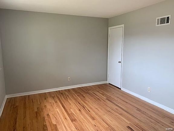 2nd image of 4232 Tupelo Dr