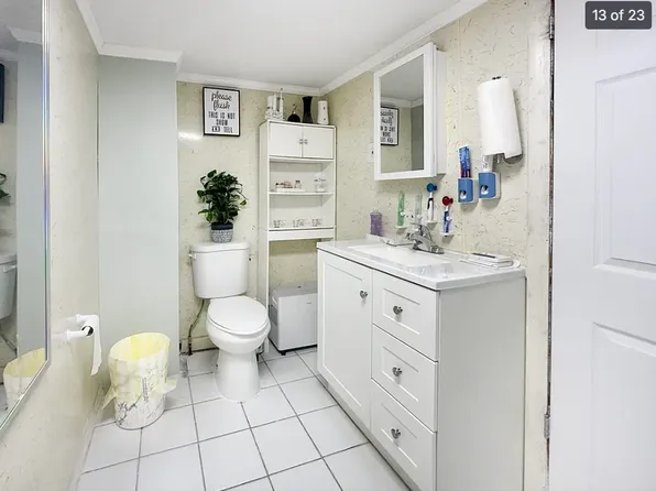 366 Alden St, Fall River, MA 02723