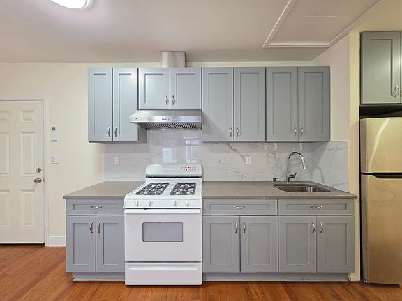 2nd image of 2234 E 24th St #2F