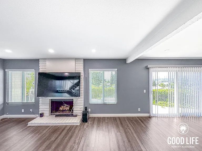 5516 E Vista Del Este — Photo 2