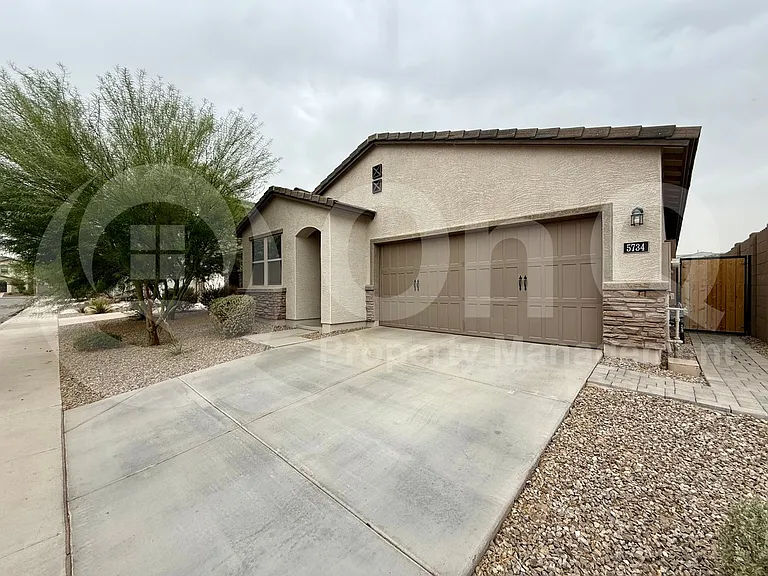 5734 W Getty Dr — Photo 23