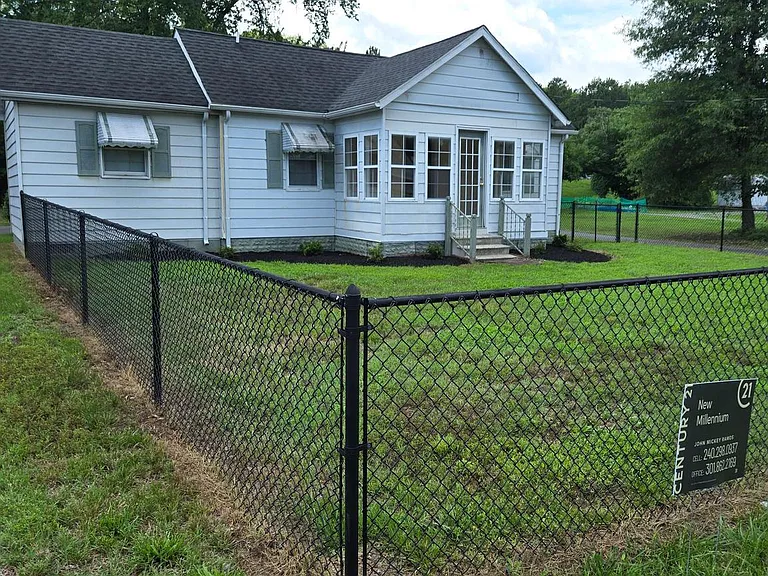23915 Mervell Dean Rd — Photo 1