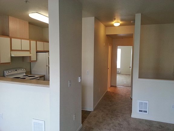 5th image of 6012 188th Ln NE #2201