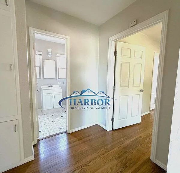 25719 Belle Porte Ave — Photo 7