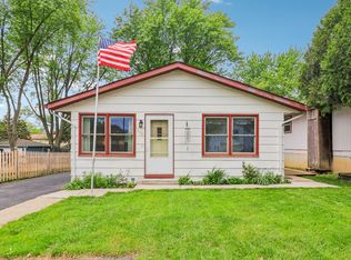 1512 Elm Ave, Round Lake Beach, IL 60073