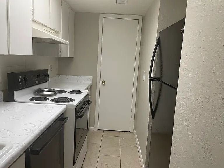12816 Midway Rd #1072 — Photo 5