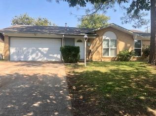 127 Ridgeway Cir, Lewisville, TX 75067