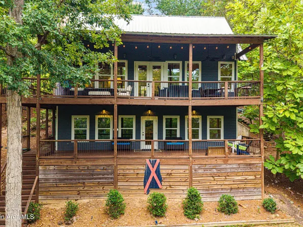 122 Long Branch Dr, Dadeville, AL 36853
