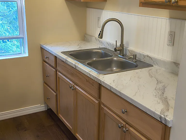43 Sawin Ave — Photo 1