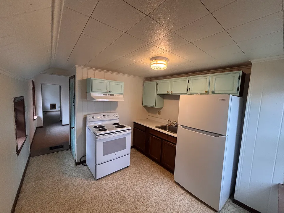 51 N Willard St #4