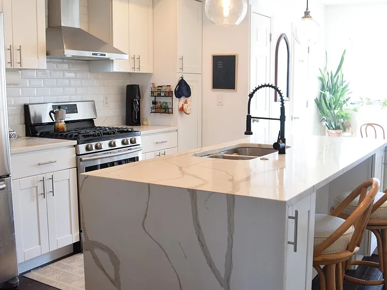 918 Hamilton St NW — Photo 9