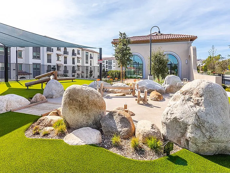 West Village Poway Apartments — Photo 30
