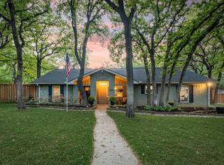 3904 Spring Hollow St, Colleyville, TX 76034