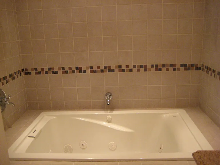 Bathroom with Jacuzzi
