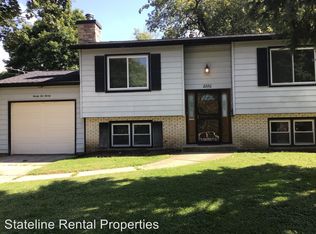2220 22nd St, Rockford, IL