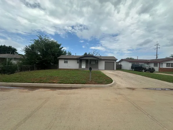 1705 Melody Dr, Midwest City, OK 73130