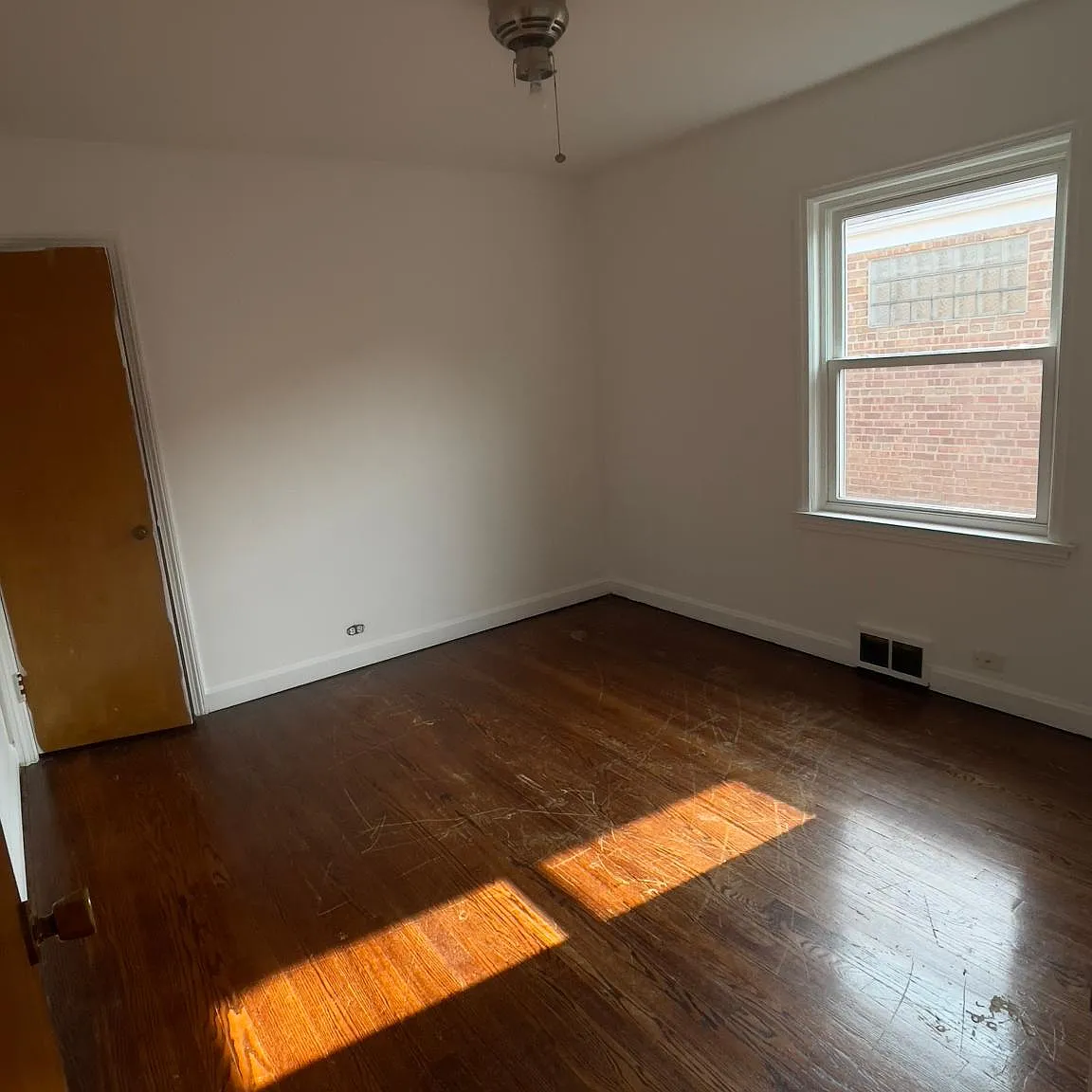 3301 Jackson St — Photo 4