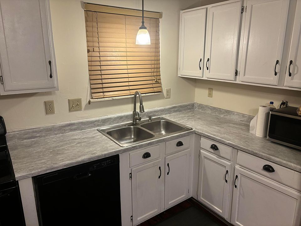 2nd image of 3392 Whisper Creek Dr
