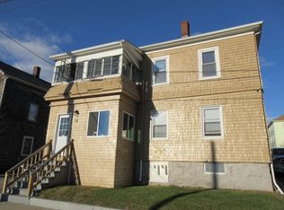76 Howe St, Fall River, MA 02724