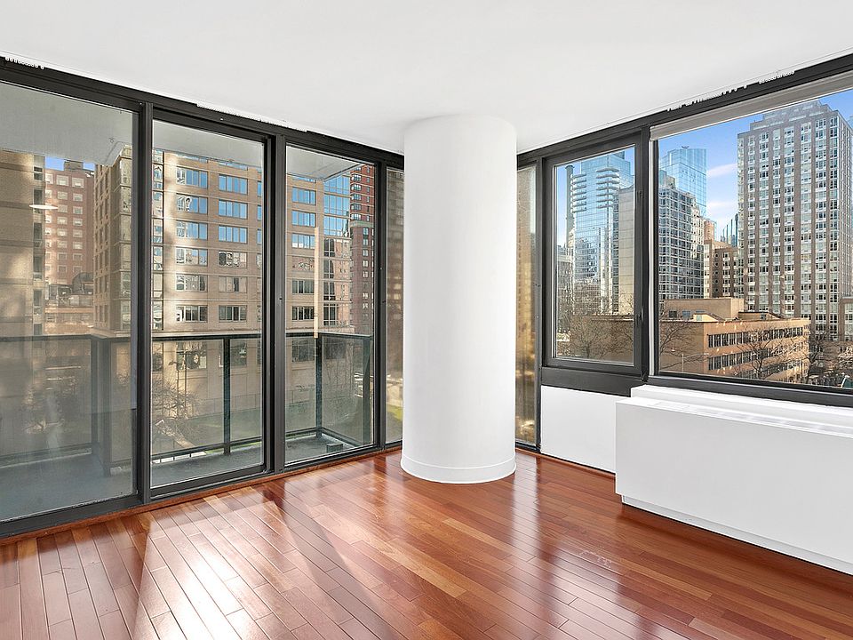 1st image of 161 W 61st St APT 4B