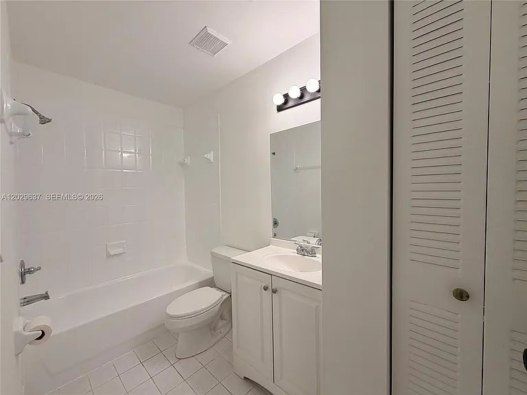 18774 SW 100th Ave #18774 — Photo 14