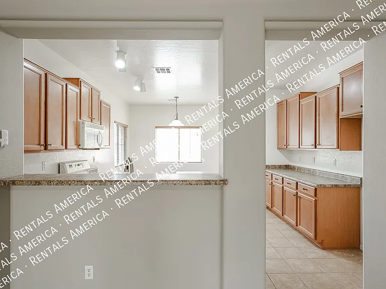 19407 E Canary Way — Photo 7