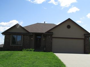 2724 SW Cannock Chase Rd, Topeka, KS 66614