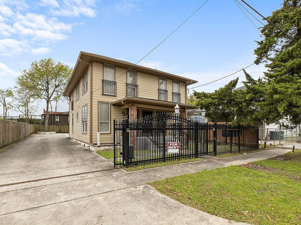 4306 Wilmer St #2