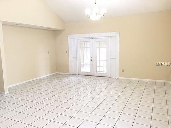 3rd image of 3051 Woolridge Dr